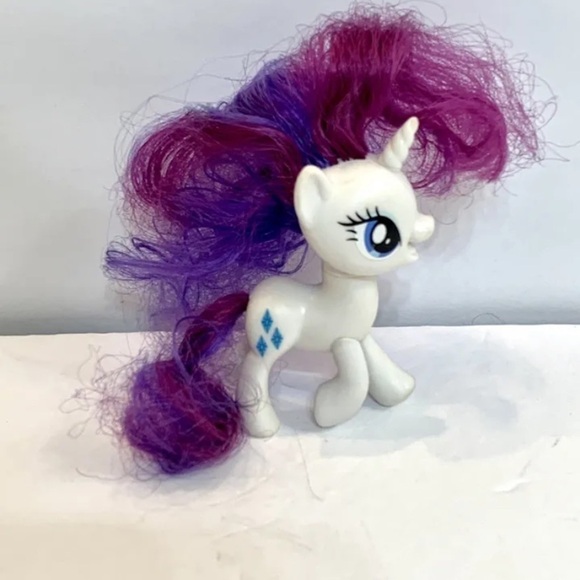 My Little Pony MLP 3" G4 RARITY 2010 Hasbro Blue Diamond Brushable w/ Cutie Mark - Picture 1 of 6